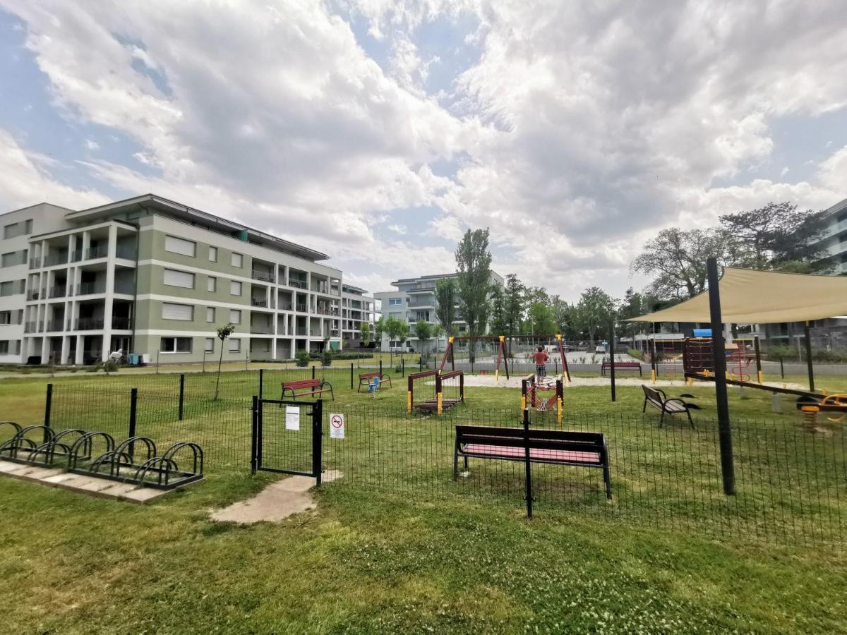 Vizpart Honved Apartman Balatonlelle Eksteriør billede