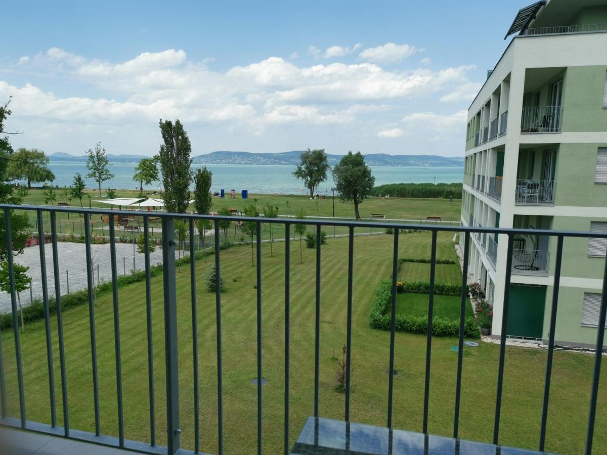 Vizpart Honved Apartman Balatonlelle Eksteriør billede